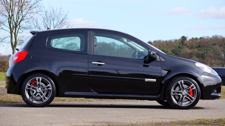 La longueur d’une Clio 4